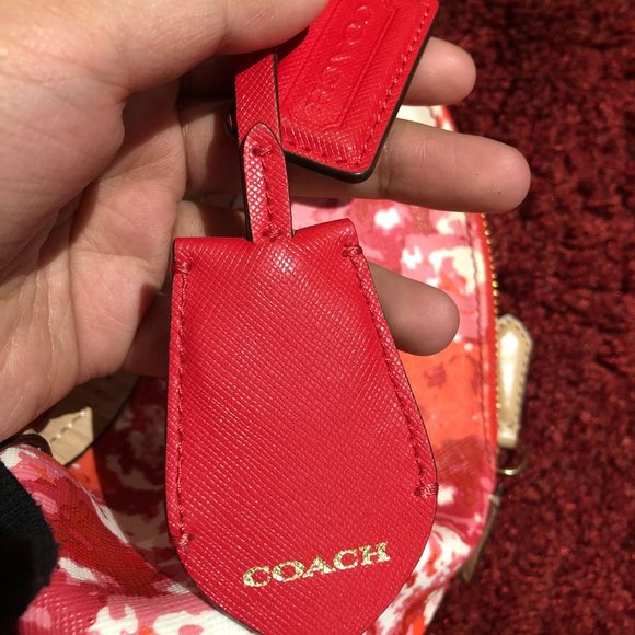 COACH PEYTON FLORAL DOMED SATCHEL - Picture 6 of 8